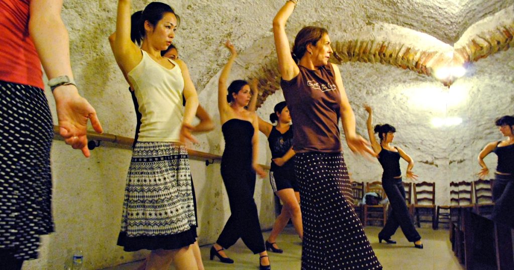 Learn flamenco in Spain